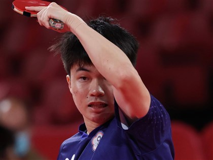 林昀儒4比1退德國名將　闖WTT新加坡大滿貫賽4強[影]