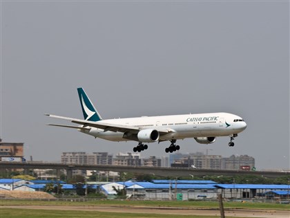 中東戰火推升燃料成本　國泰等亞太航空業者相繼調漲票價