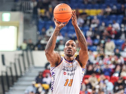 魔獸霍華德宣布退休「是時候脫下超人披風」　曾來台打球掀旋風