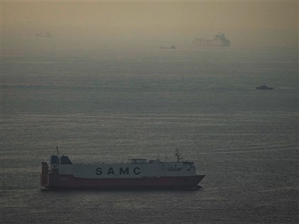 美國及盟國出動戰機直升機打擊伊朗　力圖重啟荷莫茲海峽