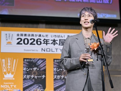 朝井遼奪日本書店大獎　In the Megachurch獲選