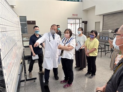 桃園平鎮國中雲林畢旅　師生70人餐後不適送醫