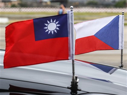 捷克議員批政府拒供專機訪台　力挺台灣警示中國風險