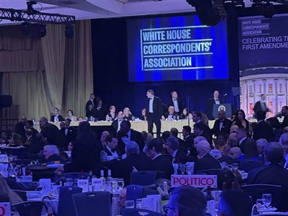 從宴會廳到簡報室　領結記者會反映美政治環境改變