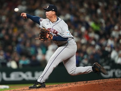 鄧愷威飆速154.6公里全場最快　1.1局無失分再奪中繼成功