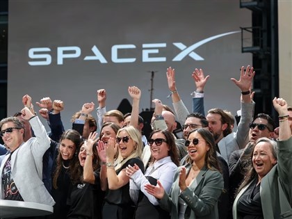 馬斯克富可敵國　SpaceX掛牌收漲19.22%成全球第6大企業