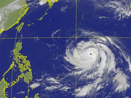 颱風巴威最快9日發海警　10、11日影響最劇全台有雨