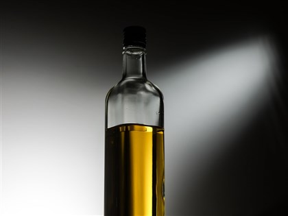 中聯致癌油通報拖2個月引質疑　專家：檢驗急件2天有結果