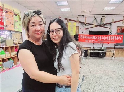 31年前被丟棄地瓜園女嬰 贈部落一頭豬謝救命恩