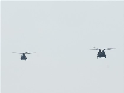 漢光42號實兵演習首日　陸戰隊搭直升機北上增援