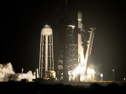 SpaceX火箭殘骸撞月球「根本無從閃避」太空望遠鏡拍到證據