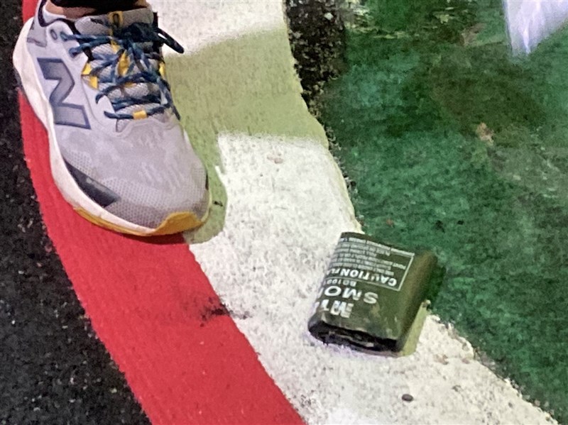 學者：應推煙霧彈實名購買　兼顧登山、生存遊戲使用