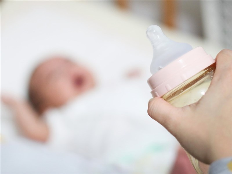 育嬰假更彈性　以「日」請休育嬰留停元旦上路