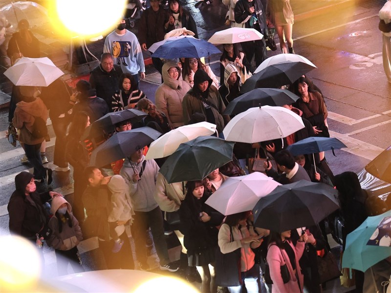 各地短暫回溫30日再轉冷　元旦後大陸冷氣團南下低溫探11度