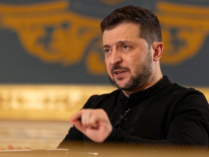 澤倫斯基新年談話：拒簽軟弱和平協議以免延長戰爭[影]