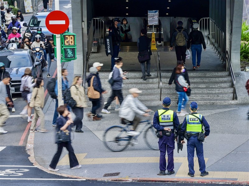 警初判北市隨機殺人凶嫌未遭霸凌　畏罪墜樓無共犯