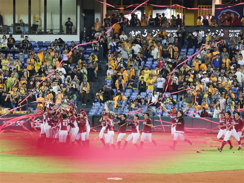 中職3/28開幕各隊電視網路直播頻道彙整 悍將改在緯來播