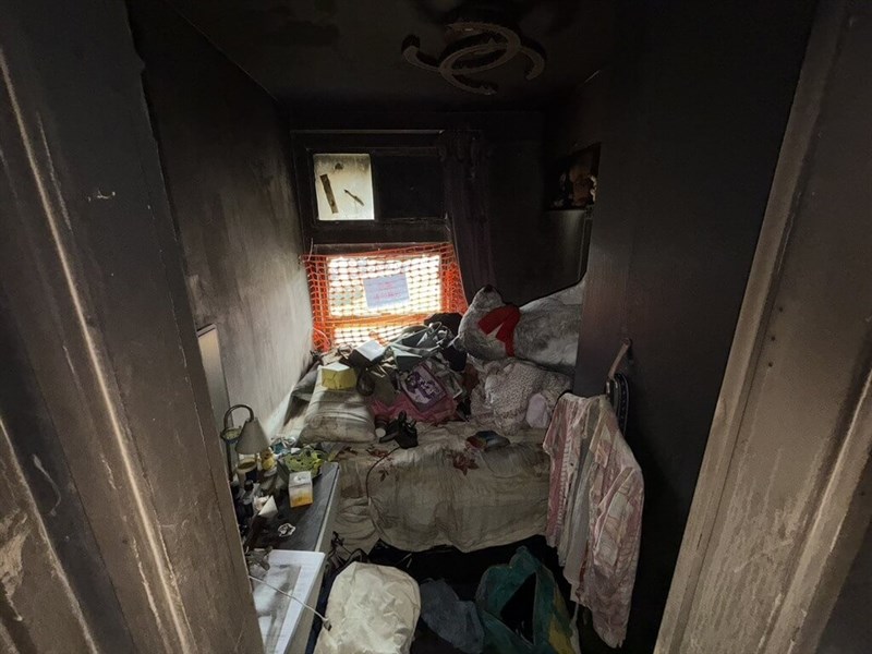 香港宏福苑居民重返現場收拾：彷彿聽見房子在吶喊