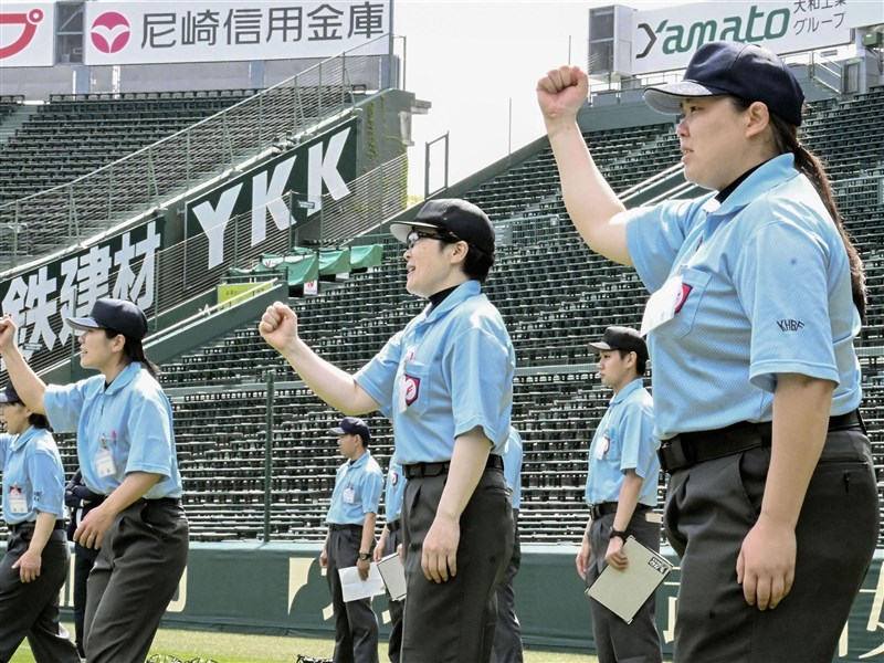 女裁判將在日本甲子園執法　逾百年來首見