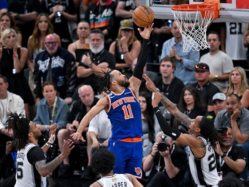 紐約等了53年　布朗森狂轟45分率尼克NBA封王