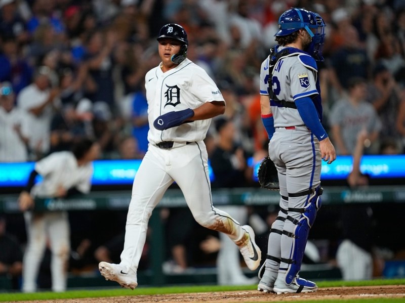 李灝宇連8場敲安破張育成紀錄 MLB生涯安打數超越林子偉